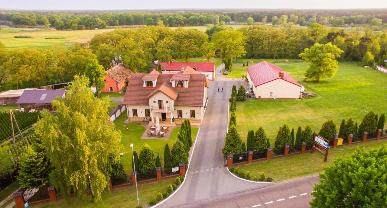 Hotel Radzewice Eksteriør bilde