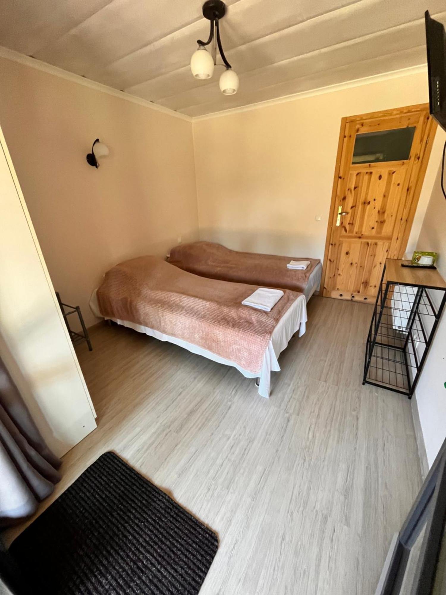 Hotel Radzewice Eksteriør bilde